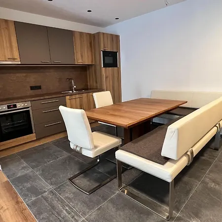 In Near Lifts, Cleaning Included Apartment