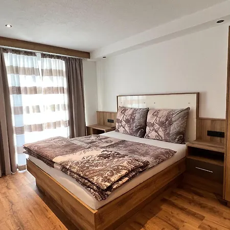 Apartmán In Near Lifts, Cleaning Included Sölden