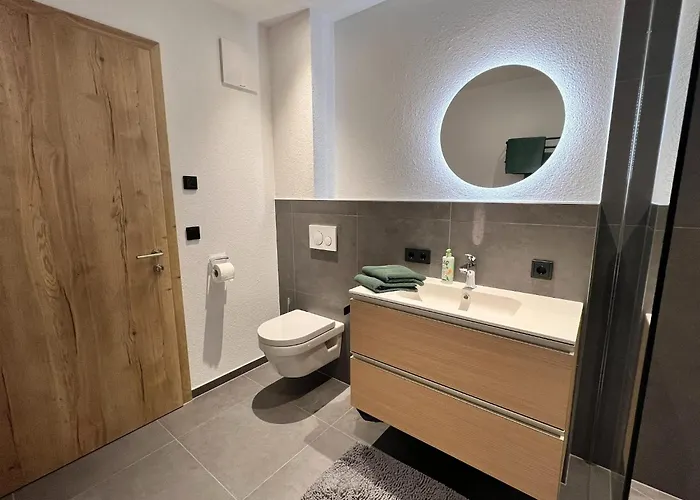 In Near Lifts, Cleaning Included *